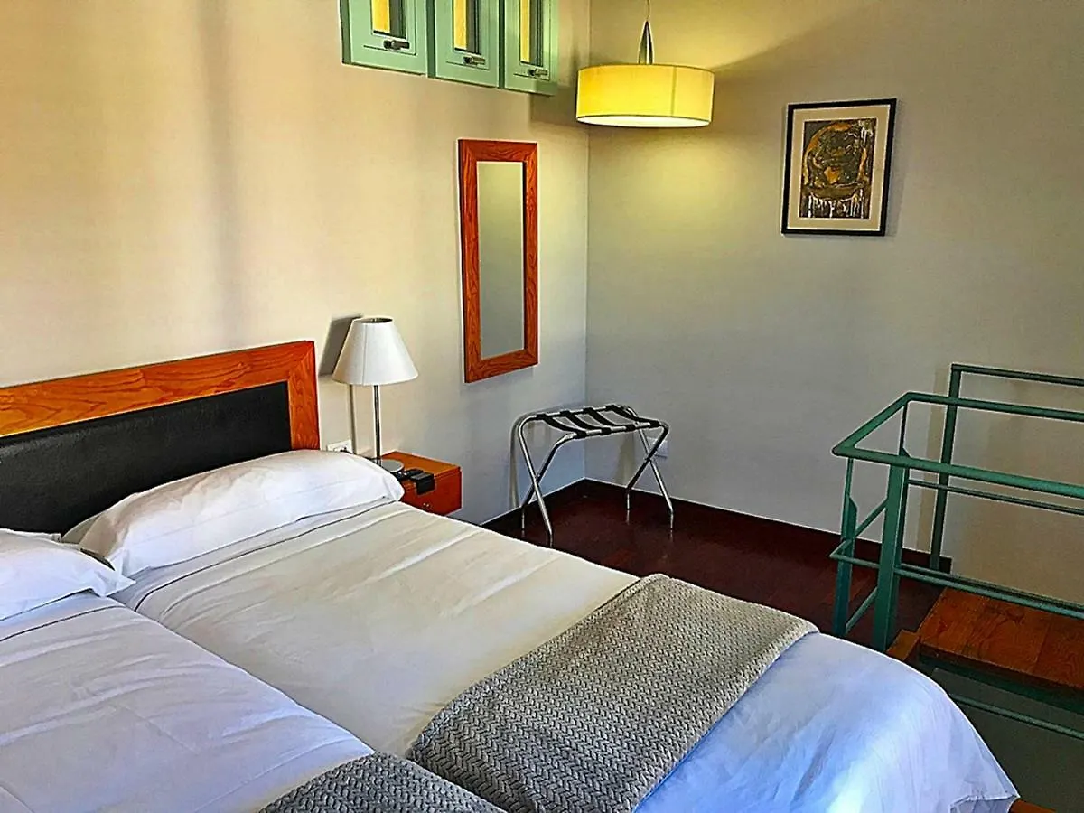 ***  Hotel Rural Triana 바예에르모소 스페인